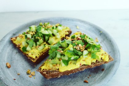 meergranen-broodje-kip-kerrie